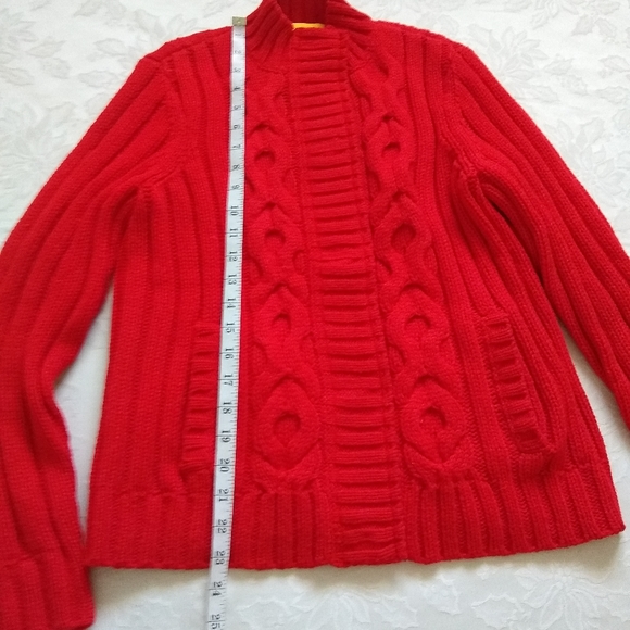 St John wool aran cable knit red cardigan - Picture 6 of 10
